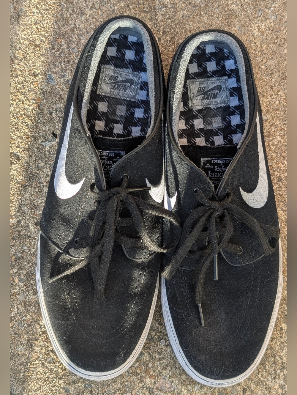 RARE Nike SB Stefan Janoski OG “Venom” Sz 11.5 Black Suede Zoom Skate Shoes